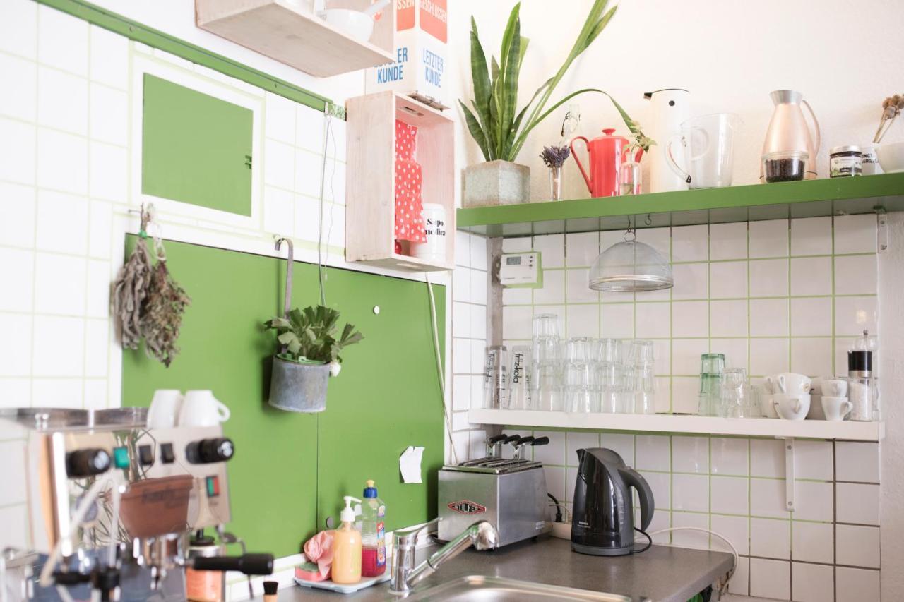 Lekkerurlaub Hostel *